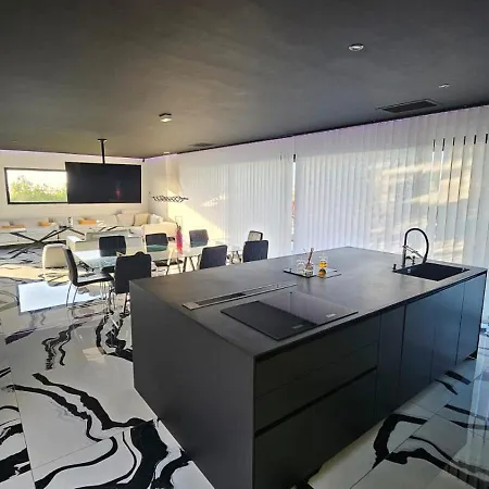 Villa Signature Piscine Jacuzzi Nimes