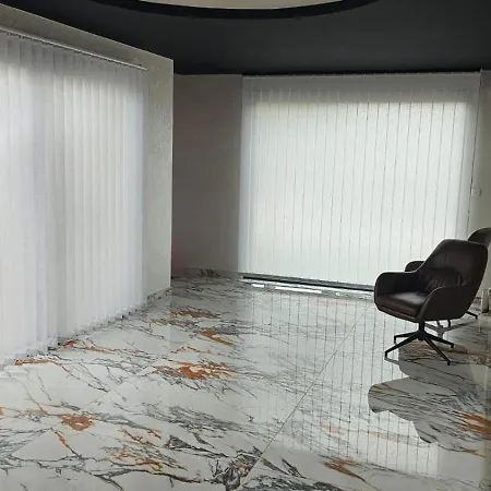 Signature Piscine Jacuzzi Villa Nîmes